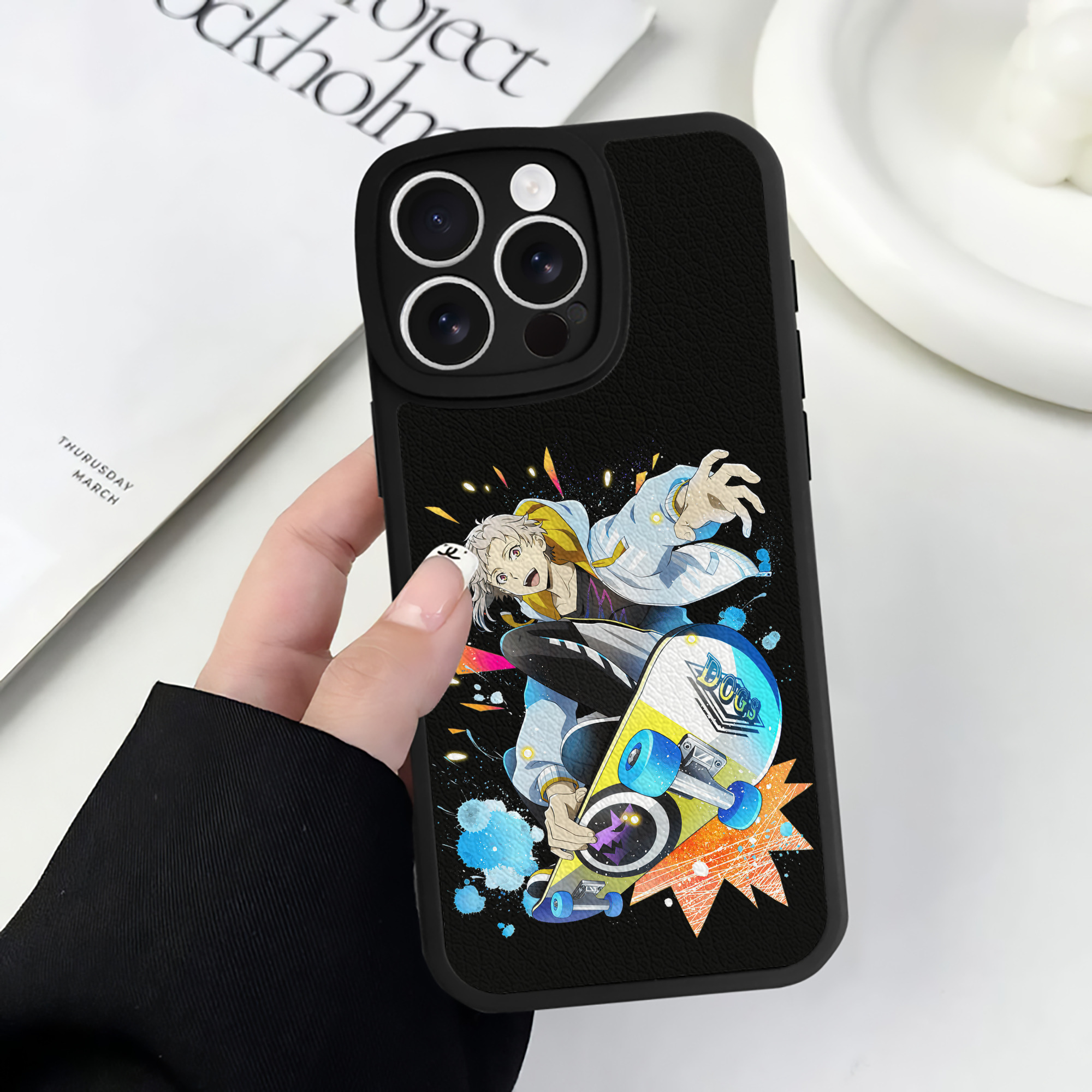 （画像用） 文豪ストレイドッグス Bungo Stray Dogs 【iPhone 16シリーズ対応】シリコンスマホケース（レザー調） 材質：シリコン